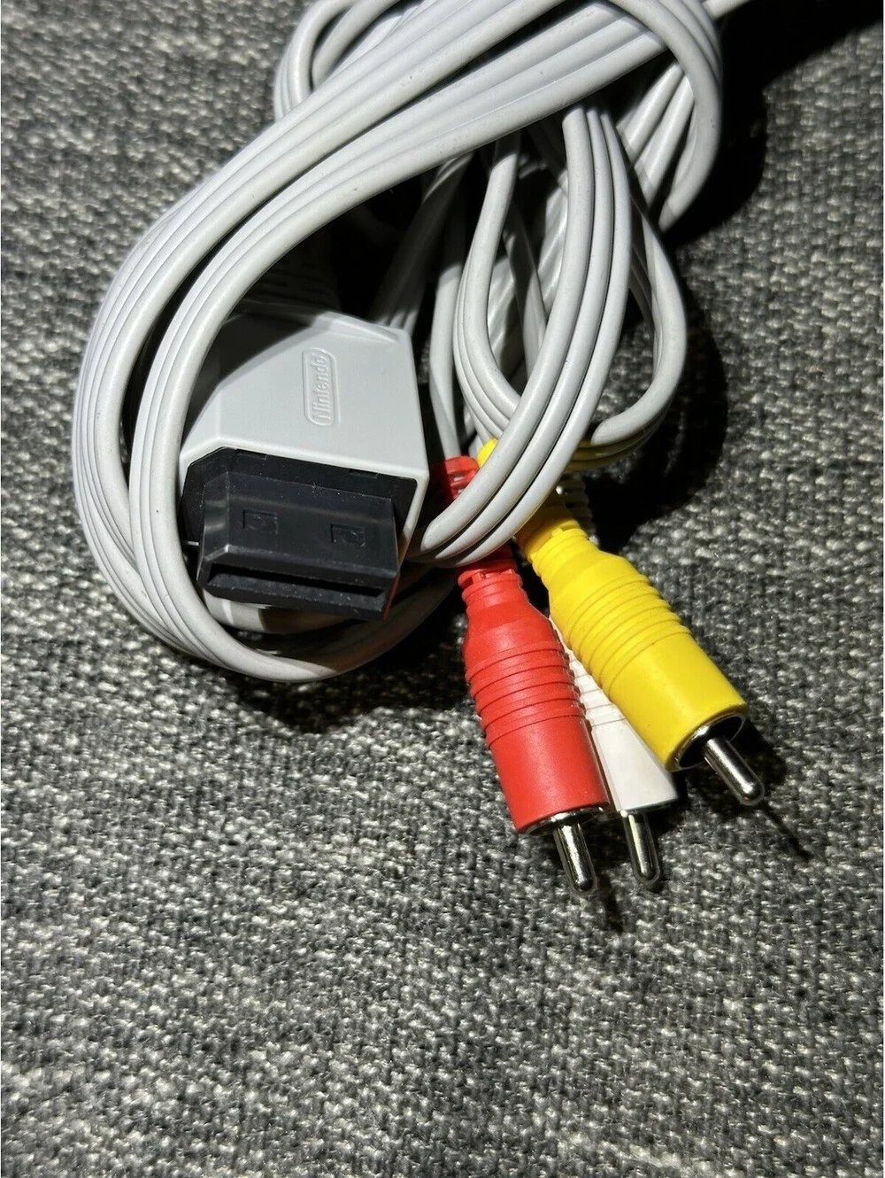 Genuine Nintendo Wii A/V AV RCA Audio Video Composite Cable Cord - OEM